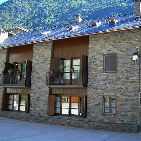 Apartaments Vall Ferrera Areu Dış mekan fotoğraf